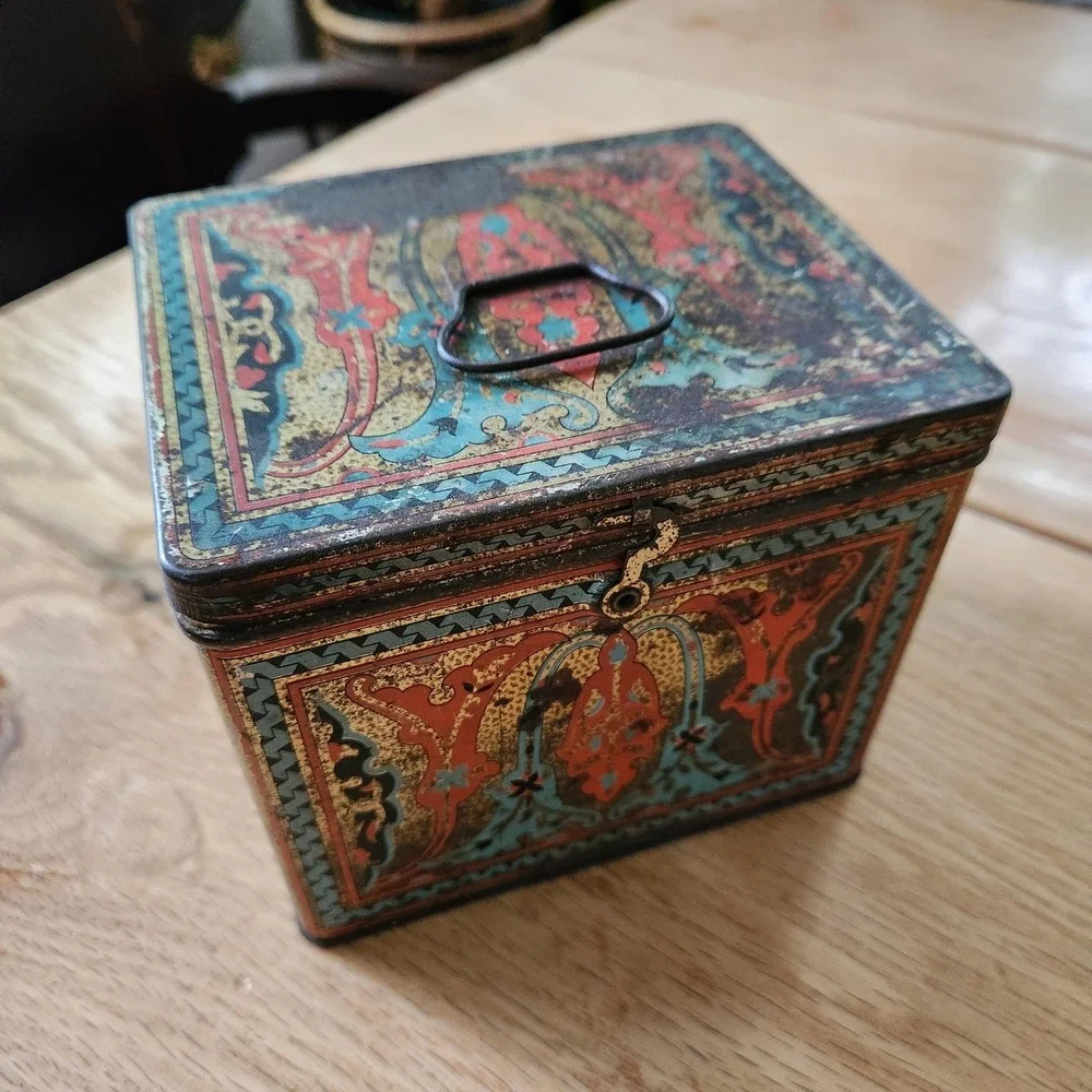 Antique 1920s Biscuit Tin‎ Uneeda Nabisco Art Nouveau Red Blue